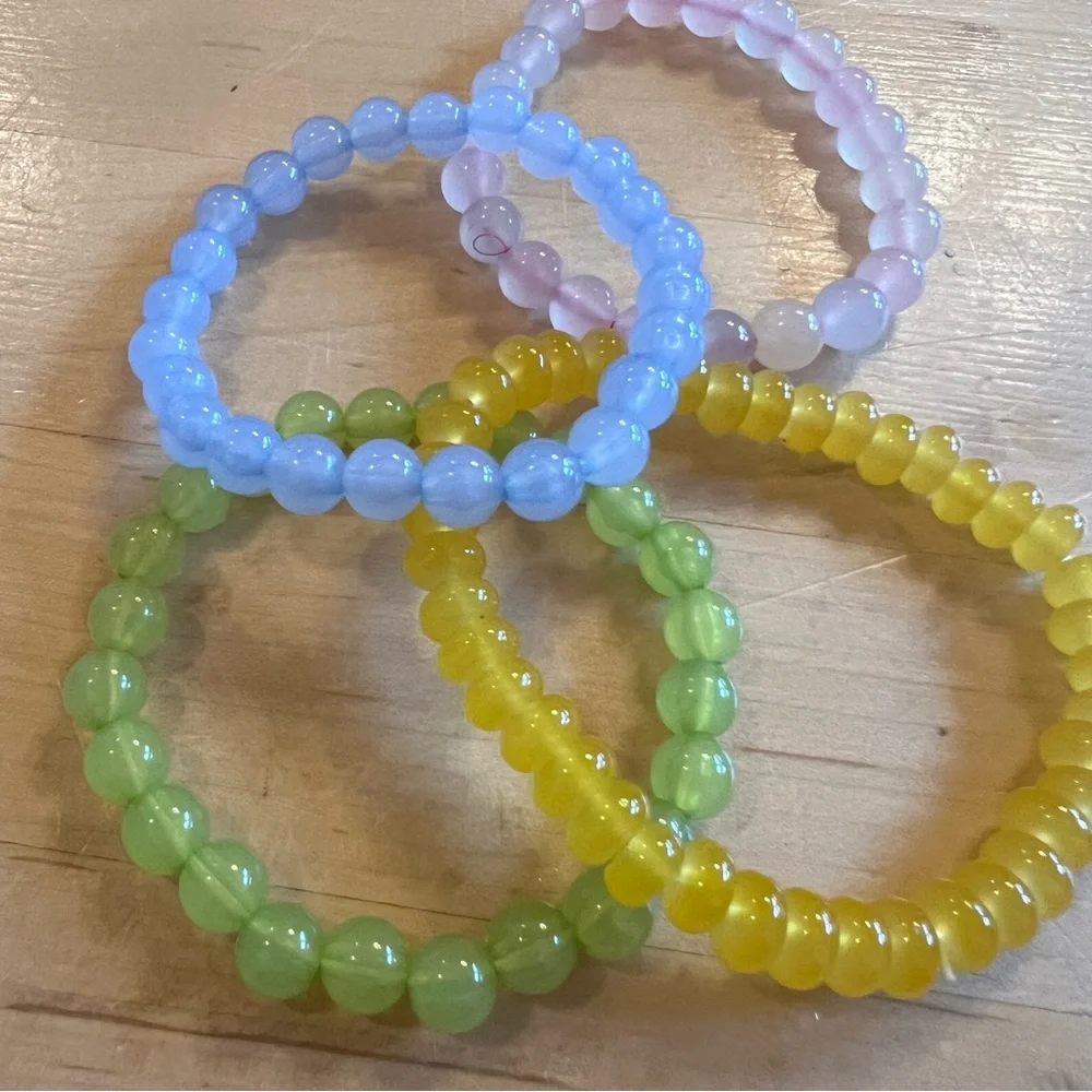 ✅Pastel set four Beaded stack Bracelets stretch elastic blue pink green yellow